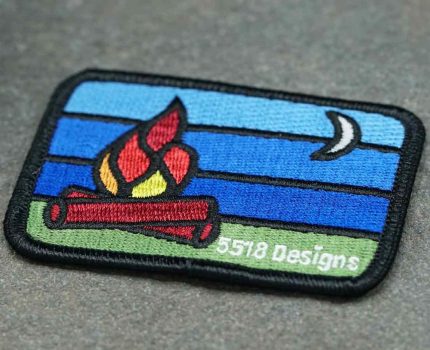 刺繡布章（Embroidered Patch）：時尚與工藝的完美結合