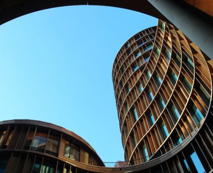商辦大樓設計的藝術與科學：打造未來工作的理想空間